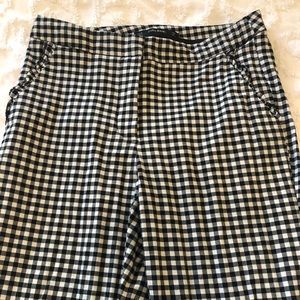Black and white gingham